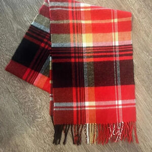 Croft and Barrow Plaid Tartan Soft Acrylic Red Black Winter Scarf